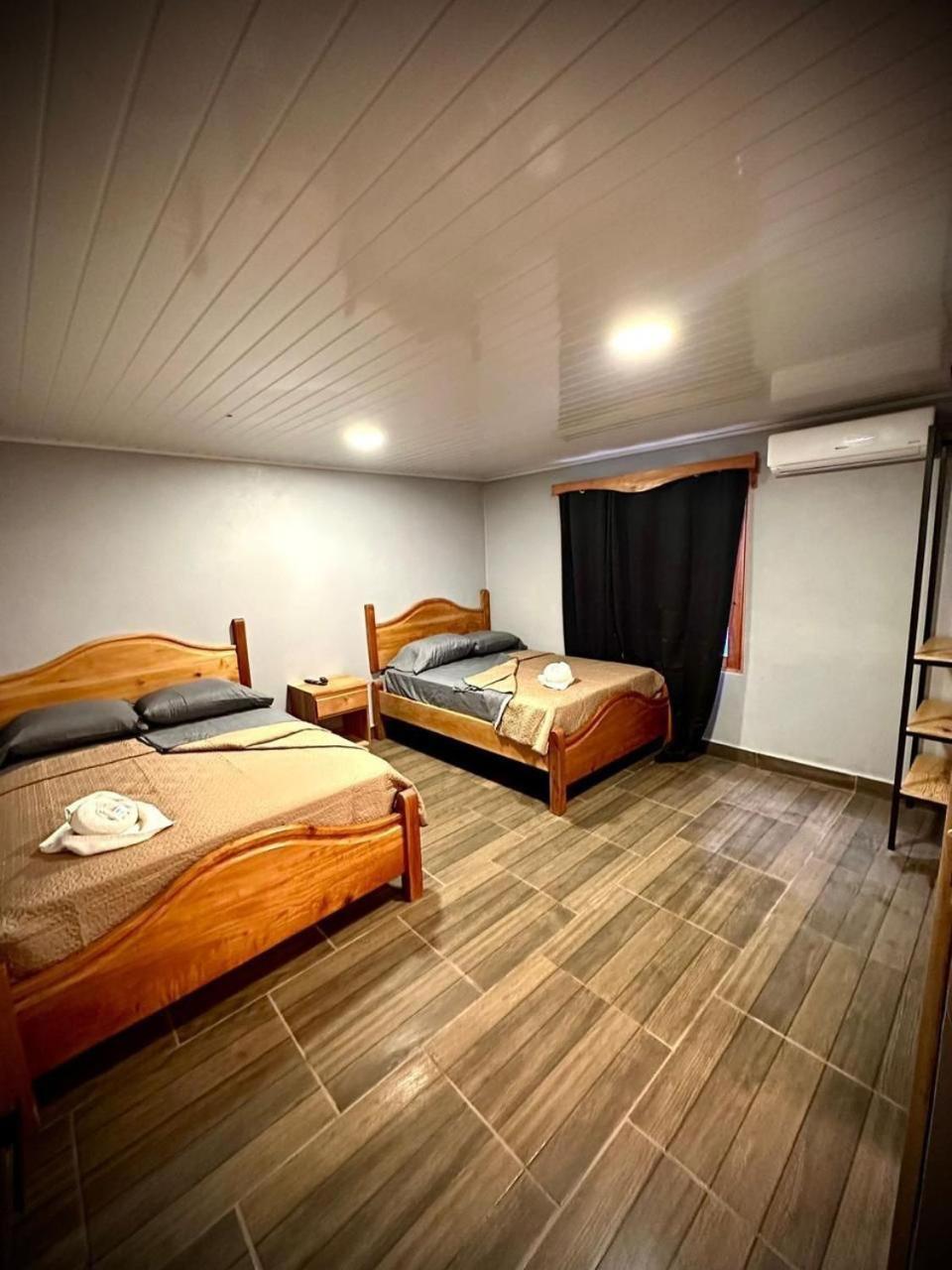 Blasina Beer Hostel Boquete Eksteriør billede